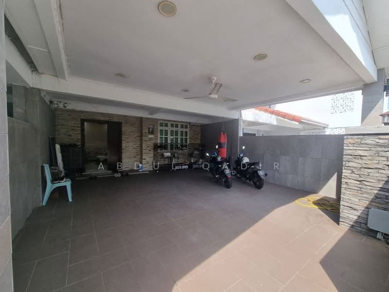 2-storey Terraced House for Sale in Bandar Bukit Raja (Klang) - Abdul Qadir - Exterior - PropertyGuru.com.my