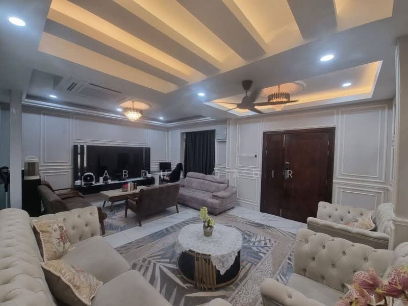 2-storey Terraced House for Sale in Bandar Bukit Raja (Klang) - Abdul Qadir - Living Room - PropertyGuru.com.my