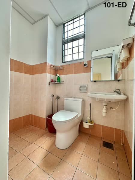 Bayu Villa untuk Untuk Disewa - RM 1,350 /bulan, Mac 2026 - Bathroom - PropertyGuru.com.my