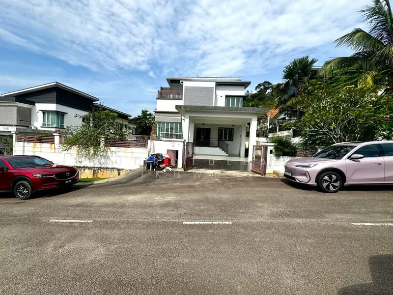Bungalow for Sale in Sungai Merab (Dengkil) - Gudrotullah Ikhwan - Exterior - PropertyGuru.com.my