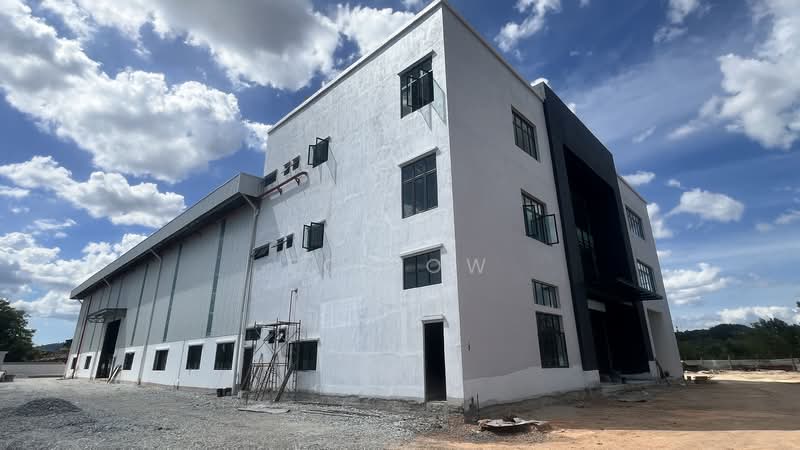 Factory for Rent in Kawasan Perindustrian Nilai (Nilai) - EC Low - Exterior - PropertyGuru.com.my