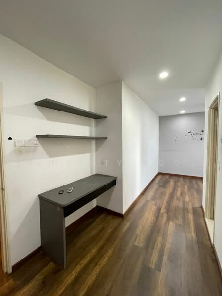 Kondominium untuk Disewa di Midfields - Christy Woo - Corridor - PropertyGuru.com.my