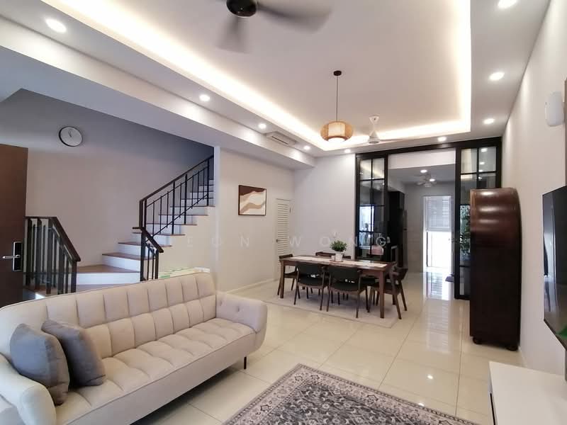 Tamansari , Dahlia , Rawang untuk Untuk Dijual - RM 688,000, Mac 2026 - Living Room - PropertyGuru.com.my