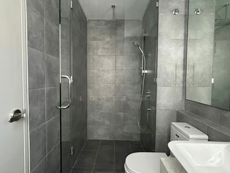 Condominium for Sale at ALIX Residences - Loges . - Bathroom - PropertyGuru.com.my