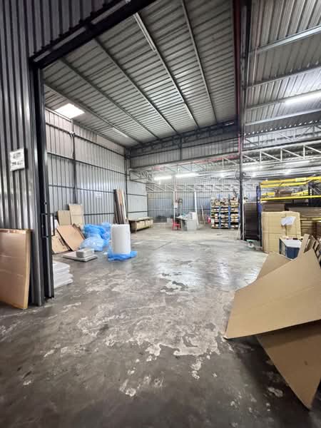 Semi-D Factory for Sale in Taman Desa Cemerlang (Ulu Tiram) - Victor Lim - Interior - PropertyGuru.com.my