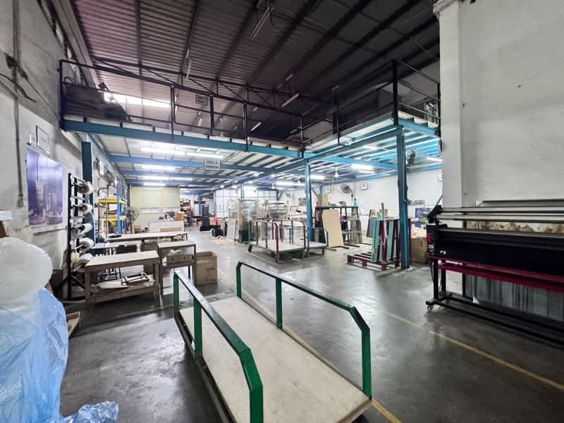 Semi-D Factory for Sale in Taman Desa Cemerlang (Ulu Tiram) - Victor Lim - Interior - PropertyGuru.com.my