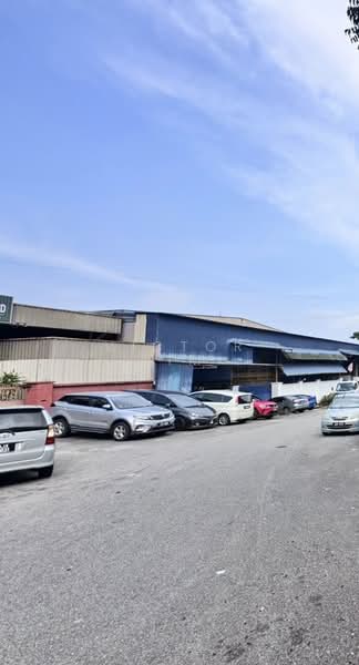 Semi-D Factory for Sale in Taman Desa Cemerlang (Ulu Tiram) - Victor Lim - Exterior - PropertyGuru.com.my