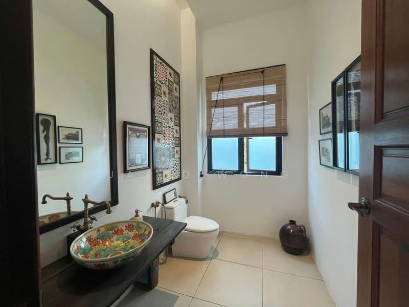 Bungalow for Sale in Cyberjaya (Selangor) - Jared Wong - Bathroom - PropertyGuru.com.my