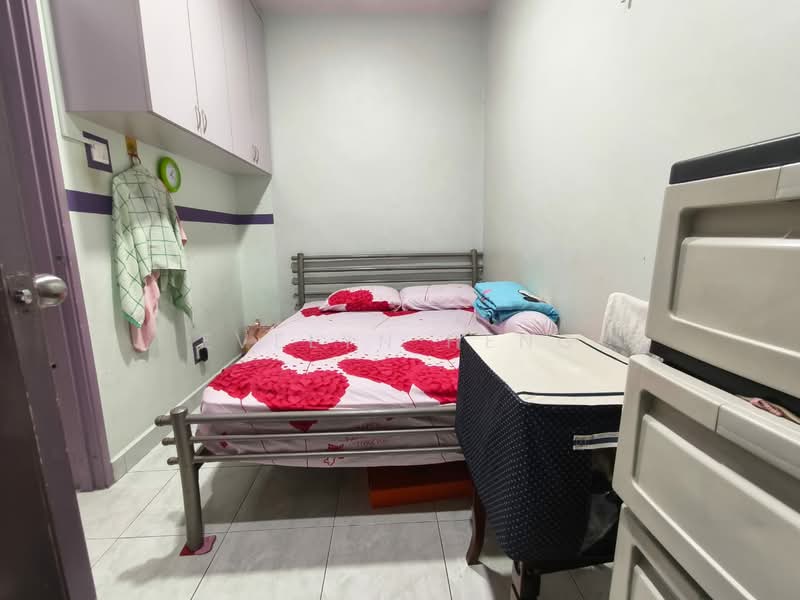 2-storey Terraced House for Sale in Taman Desa Tebrau (Tebrau) - Evelyn Heng - Bedroom - PropertyGuru.com.my