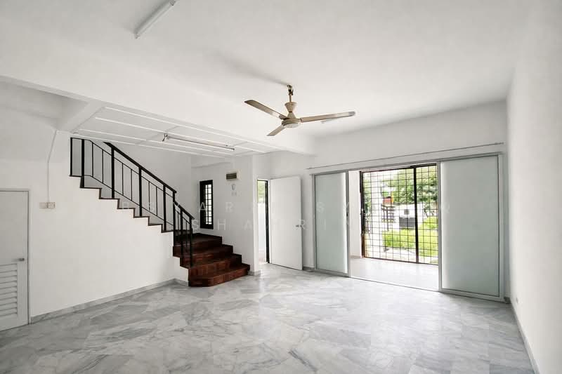 Terraced House for Sale in Subang Jaya (Selangor) - Absyarie Syafiq Shahrin - Living Room - PropertyGuru.com.my