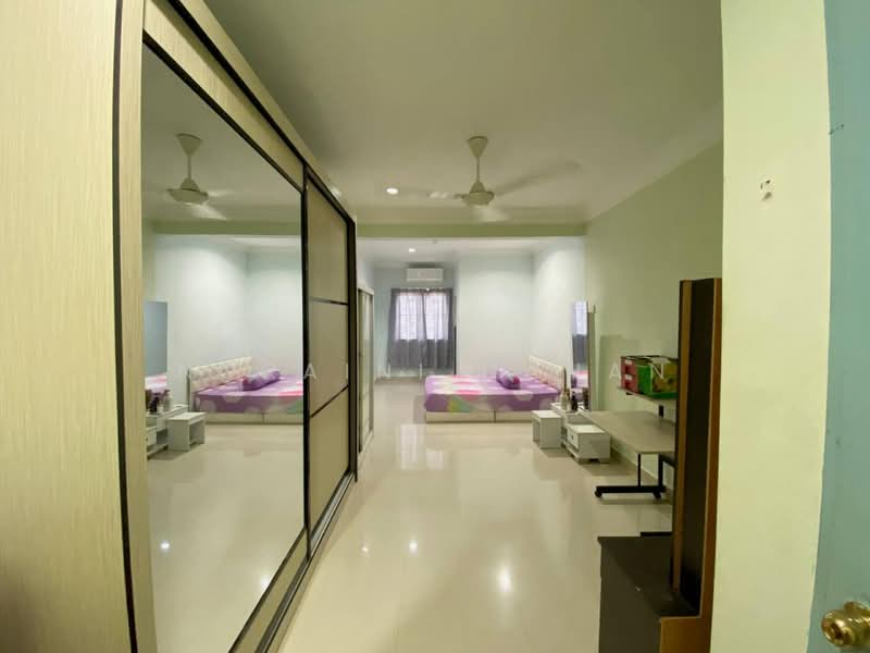 Taman Sri Jelok,kajang untuk Untuk Dijual - RM 1,250,000, Mac 2026 - Bedroom - PropertyGuru.com.my