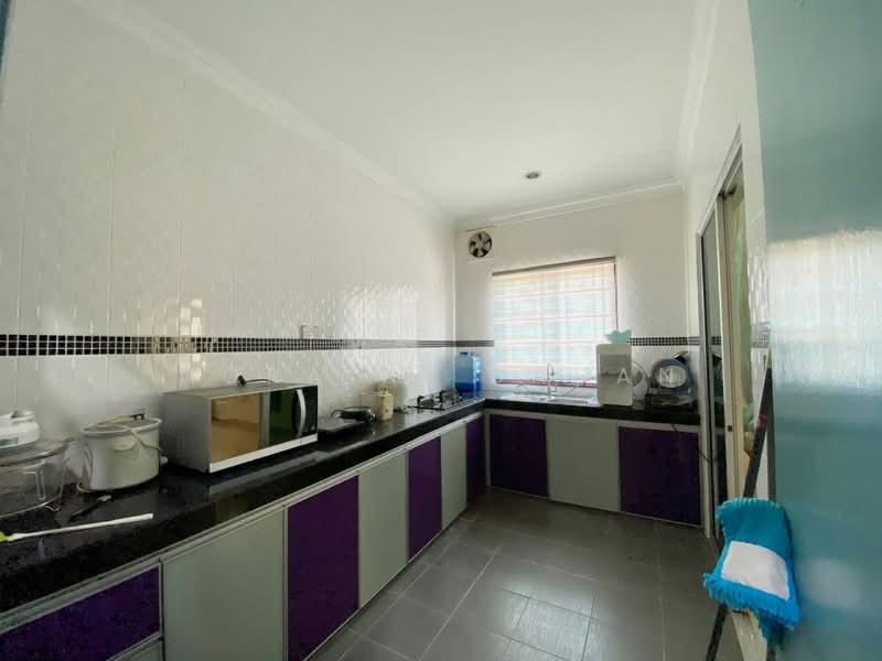 Taman Sri Jelok,kajang untuk Untuk Dijual - RM 1,250,000, Mac 2026 - Kitchen - PropertyGuru.com.my