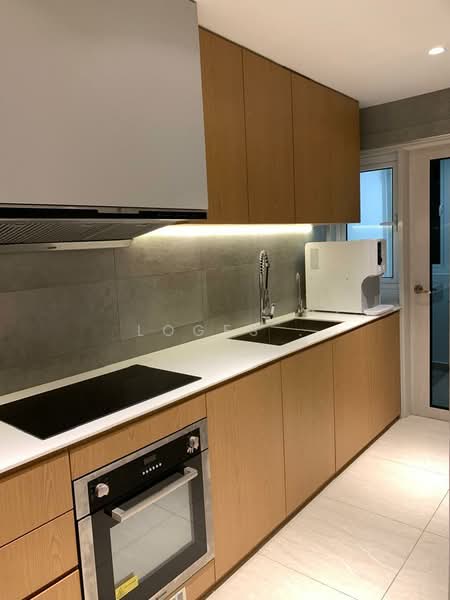 Service Residence for Sale at Solaris Dutamas - Loges . - Kitchen - PropertyGuru.com.my