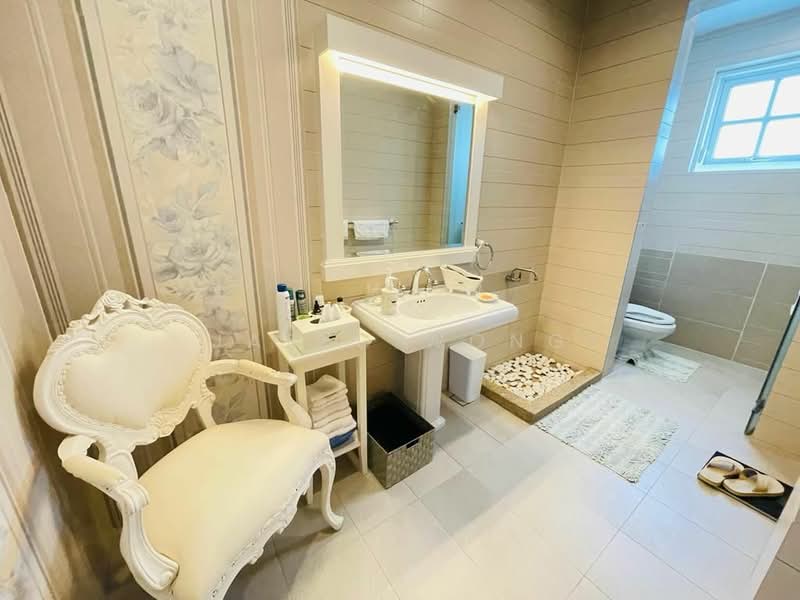 Bungalow for Sale in Cyberjaya (Selangor) - Jared Wong - Bathroom - PropertyGuru.com.my