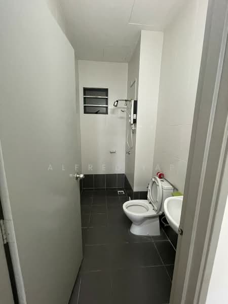 Condominium for Sale at Riverdale @ Usj One Park - Alfred Yap - Bathroom - PropertyGuru.com.my