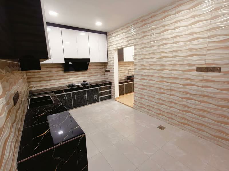 Semi-Detached House for Sale in Subang Jaya (Selangor) - Alfred Yap - Kitchen - PropertyGuru.com.my