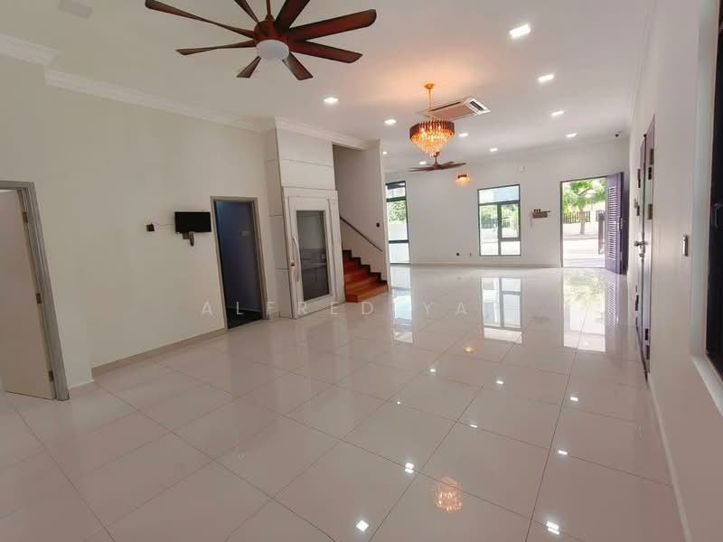 Semi-Detached House for Sale in Subang Jaya (Selangor) - Alfred Yap - Living Room - PropertyGuru.com.my