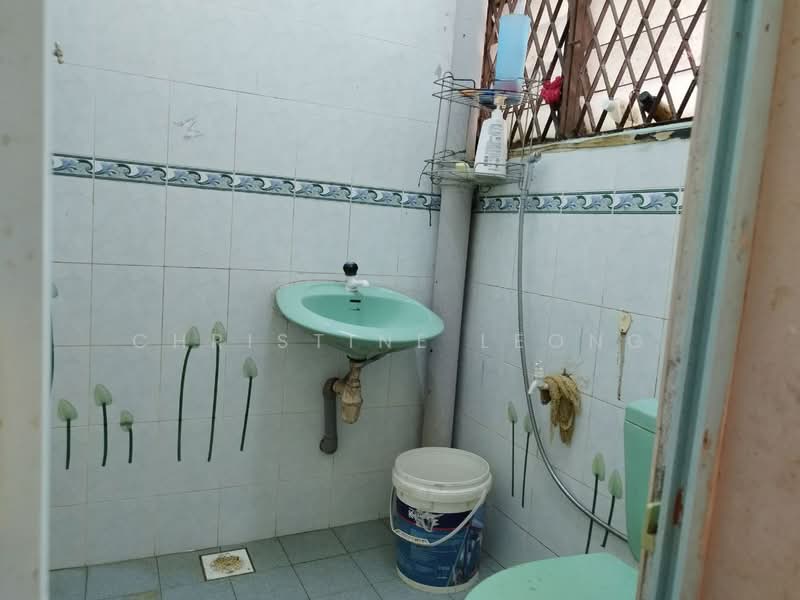 2-storey Terraced House for Sale in Kampung Mohd Amin (Johor Bahru) - Christine Leong - Bathroom - PropertyGuru.com.my