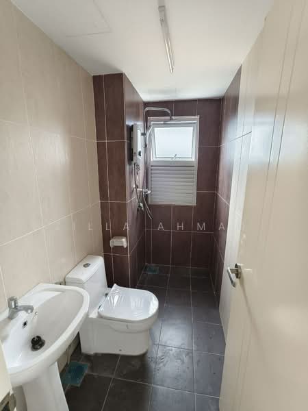 Aspire Residence untuk Untuk Disewa - RM 1,250 /bulan, Mac 2026 - Bathroom - PropertyGuru.com.my