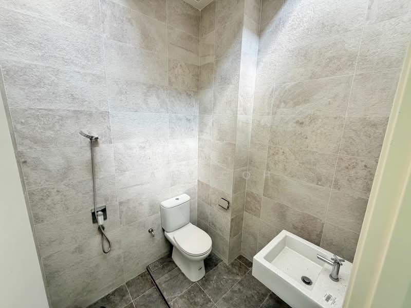 Iconic Skies untuk Untuk Dijual - RM 1,650,000, Mac 2026 - Bathroom - PropertyGuru.com.my