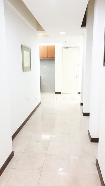 Condominium for Rent at 10 Semantan Suites - Max Low - Corridor - PropertyGuru.com.my
