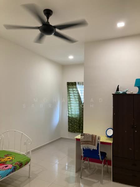 2-storey Terraced House for Sale in Bandar Baru Salak Tinggi (Sepang) - Mohammad Sabri Mohd Khir - Bedroom - PropertyGuru.com.my