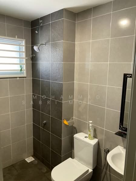 2-storey Terraced House for Sale in Bandar Baru Salak Tinggi (Sepang) - Mohammad Sabri Mohd Khir - Bathroom - PropertyGuru.com.my