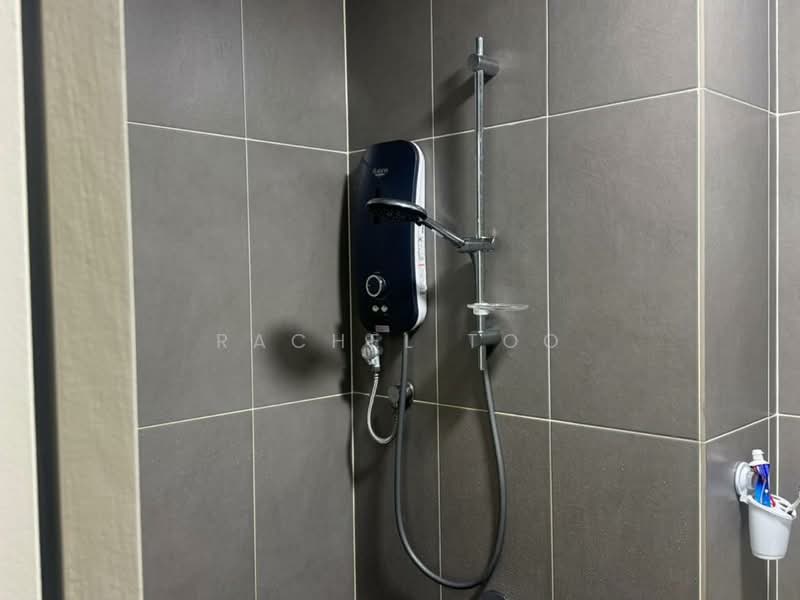 Service Residence for Sale at Greenfield Residence - Rachel Too - Bathroom - PropertyGuru.com.my