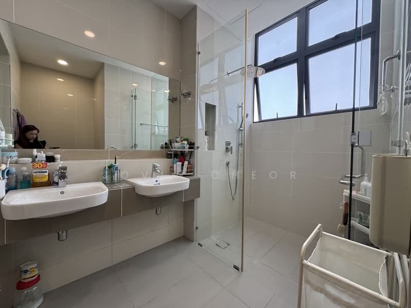 Condominium for Sale at Waltz Residences - Jovin Cheor - Bathroom - PropertyGuru.com.my