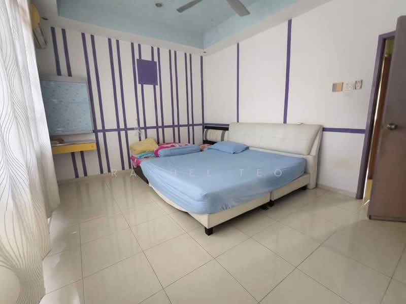 Taman Desa Tebrau untuk Untuk Dijual - RM 690,000, Mac 2026 - Bedroom - PropertyGuru.com.my