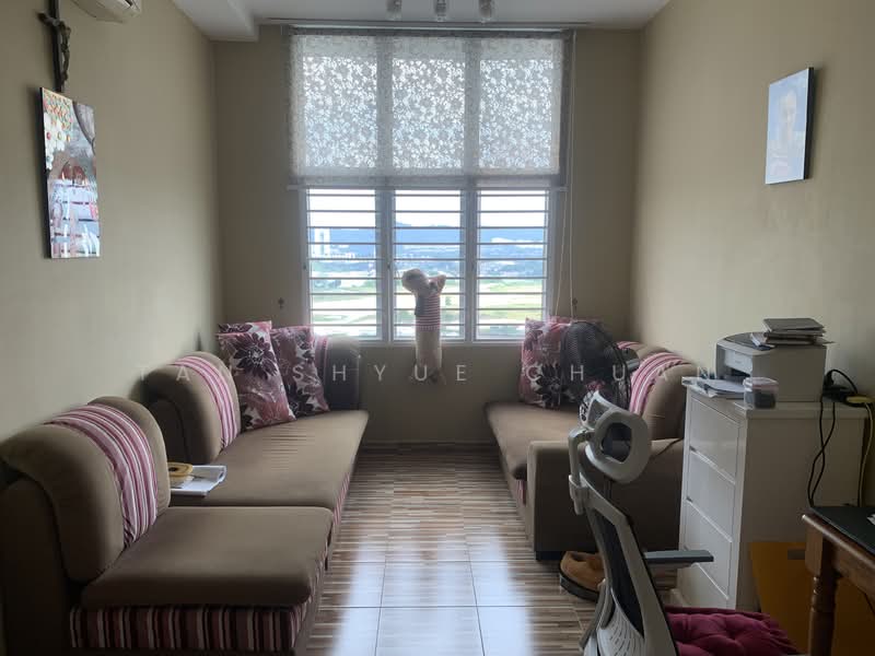 Condominium for Sale at USJ One Avenue Condo - Tan Shyue Chuan - Living Room - PropertyGuru.com.my