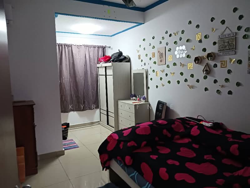 2-storey Terraced House for Sale in Dengkil (Selangor) - Kyra Afnee - Bedroom - PropertyGuru.com.my