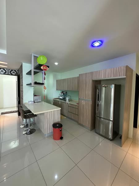 Condominium for Sale at 10 Island Resort - Alvin Sim - Kitchen - PropertyGuru.com.my