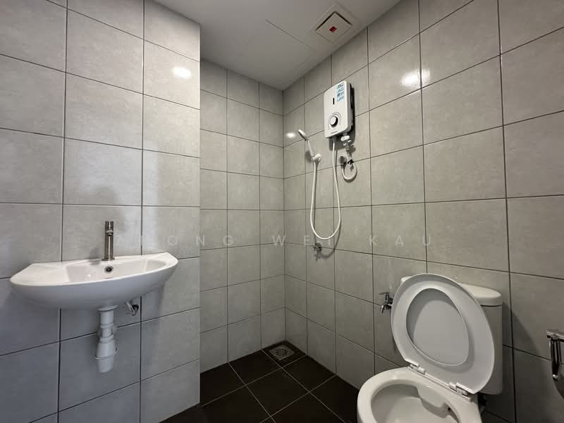 Apartment for Sale at Hana @ Eco Ardence - Zhong Wei Kau - Bathroom - PropertyGuru.com.my