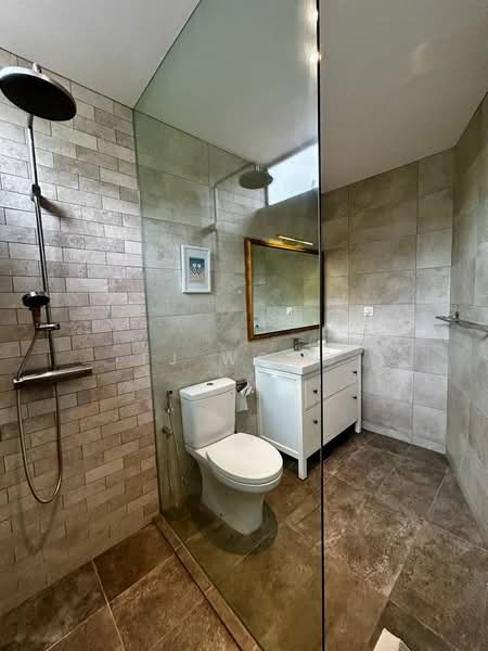 Condominium for Sale at Signal Hill Tower - TJ Wong - Master Bathroom - PropertyGuru.com.my