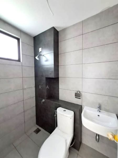 NEW 2 STOREY SUPERLINK HOME MALKOHA ALAM SARI,BANGI,SELANGOR untuk Untuk Dijual - RM 815,000, Mac 2026 - Bathroom - PropertyGuru.com.my