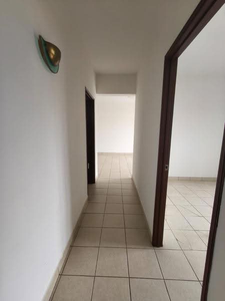 Kondominium untuk Dijual di Ken Damansara - Ivan Kok - Corridor - PropertyGuru.com.my