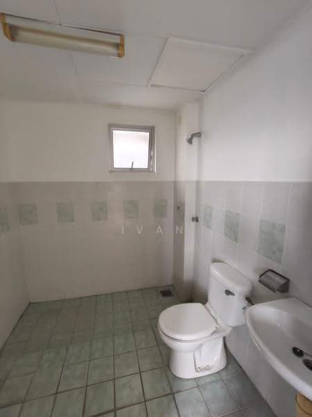 Kondominium untuk Dijual di Ken Damansara - Ivan Kok - Bathroom - PropertyGuru.com.my
