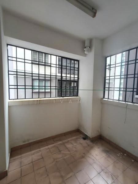 Kondominium untuk Dijual di Ken Damansara - Ivan Kok - Balcony - PropertyGuru.com.my