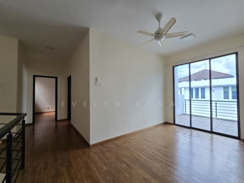 Cluster House for Rent in Taman Adda Heights (Tebrau) - Evelyn Heng - Living Room - PropertyGuru.com.my