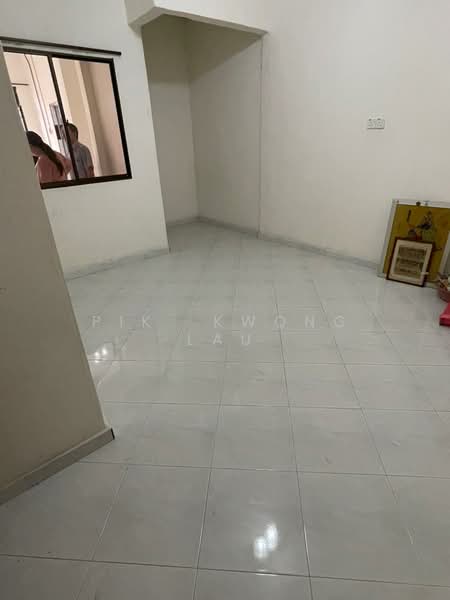 2-storey Terraced House for Sale in Taman Pontian Jaya (Pontian) - Pik  Kwong Lau - Interior - PropertyGuru.com.my