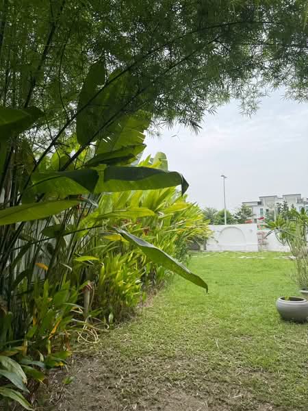 Semi-Detached House for Sale in Kajang (Selangor) - Kyra Afnee - Garden - PropertyGuru.com.my