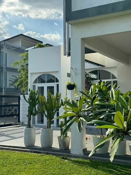 Semi-Detached House for Sale in Kajang (Selangor) - Kyra Afnee - Exterior - PropertyGuru.com.my