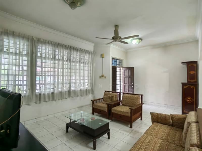 2-storey Terraced House for Sale in Taman Perling (Perling) - Arnch Foo - Living Room - PropertyGuru.com.my