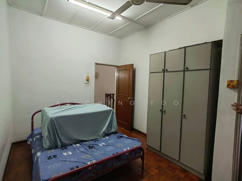 2-storey Terraced House for Sale in Tampoi (Johor) - Ai Ching Foo - Bedroom - PropertyGuru.com.my