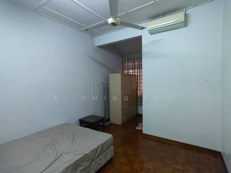 2-storey Terraced House for Sale in Tampoi (Johor) - Ai Ching Foo - Bedroom - PropertyGuru.com.my