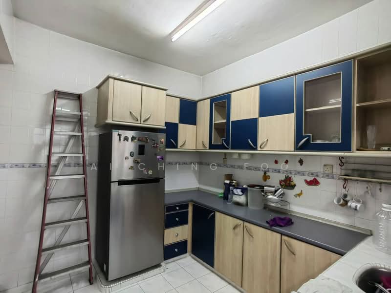 2-storey Terraced House for Sale in Tampoi (Johor) - Ai Ching Foo - Kitchen - PropertyGuru.com.my