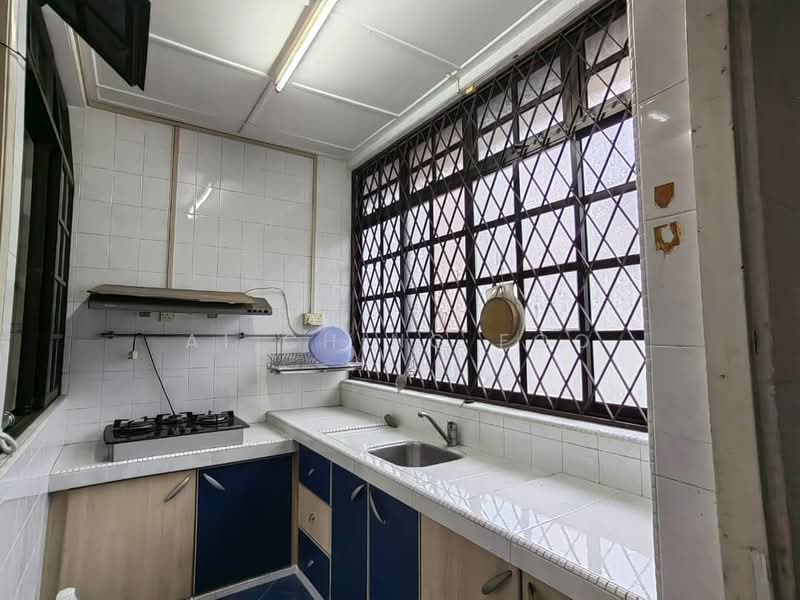 2-storey Terraced House for Sale in Taman Perling (Perling) - Arnch Foo - Kitchen - PropertyGuru.com.my