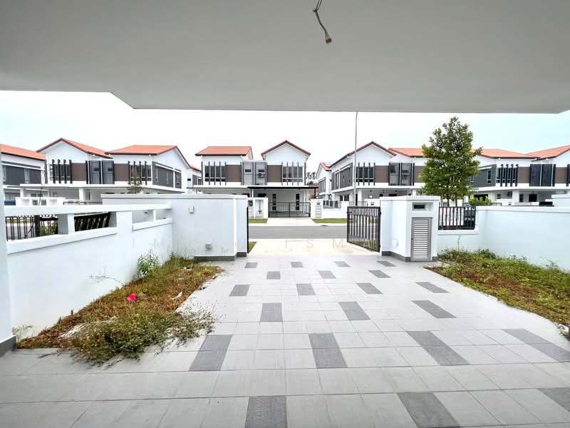 Semi-Detached House for Sale in Bangi (Selangor) - Imran Ismadi - Exterior - PropertyGuru.com.my