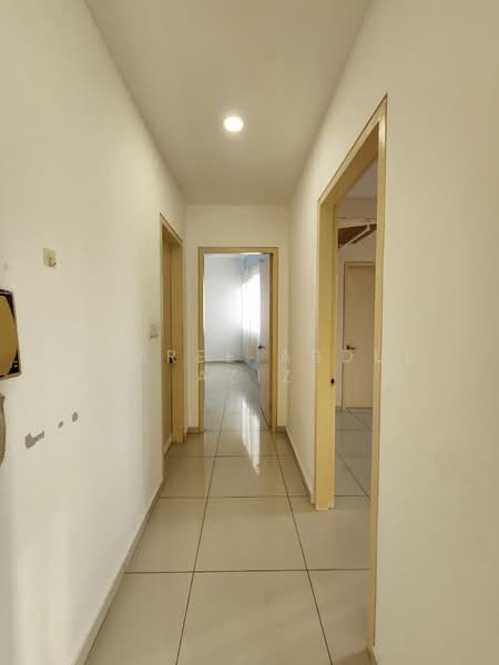 Mirage By The Lake untuk Untuk Disewa - RM 1,700 /bulan, Mac 2026 - Corridor - PropertyGuru.com.my